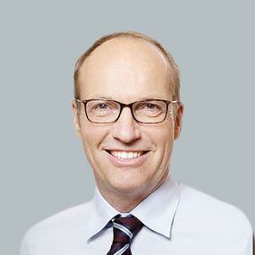Prof. Dr. med. 
Felix Zeifang 