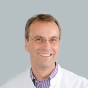 Dr. - Dietmar Kumm - Fußchirurgie und Sprunggelenkchirurgie - 